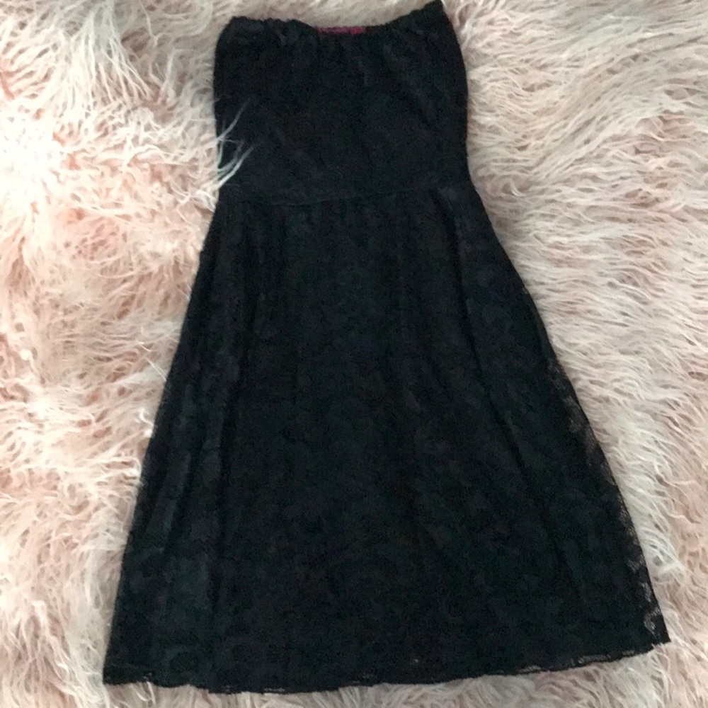 Little black dress 👗